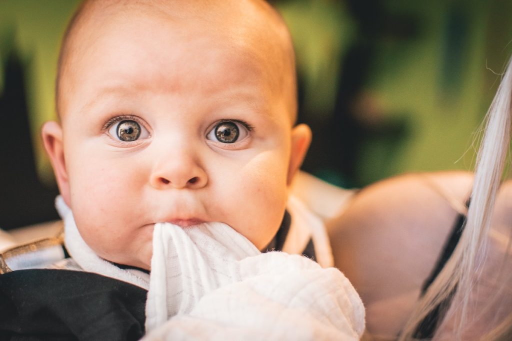 6 conseils pour choisir son photographe bébé