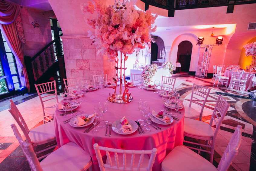 Comment réussir une décoration bohème avec la nappe de gaze coton ?