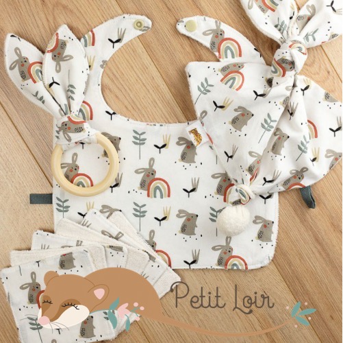 Des vêtements bébés pas chers et faits main ? La promesse de la boutique “Petit Loir”.